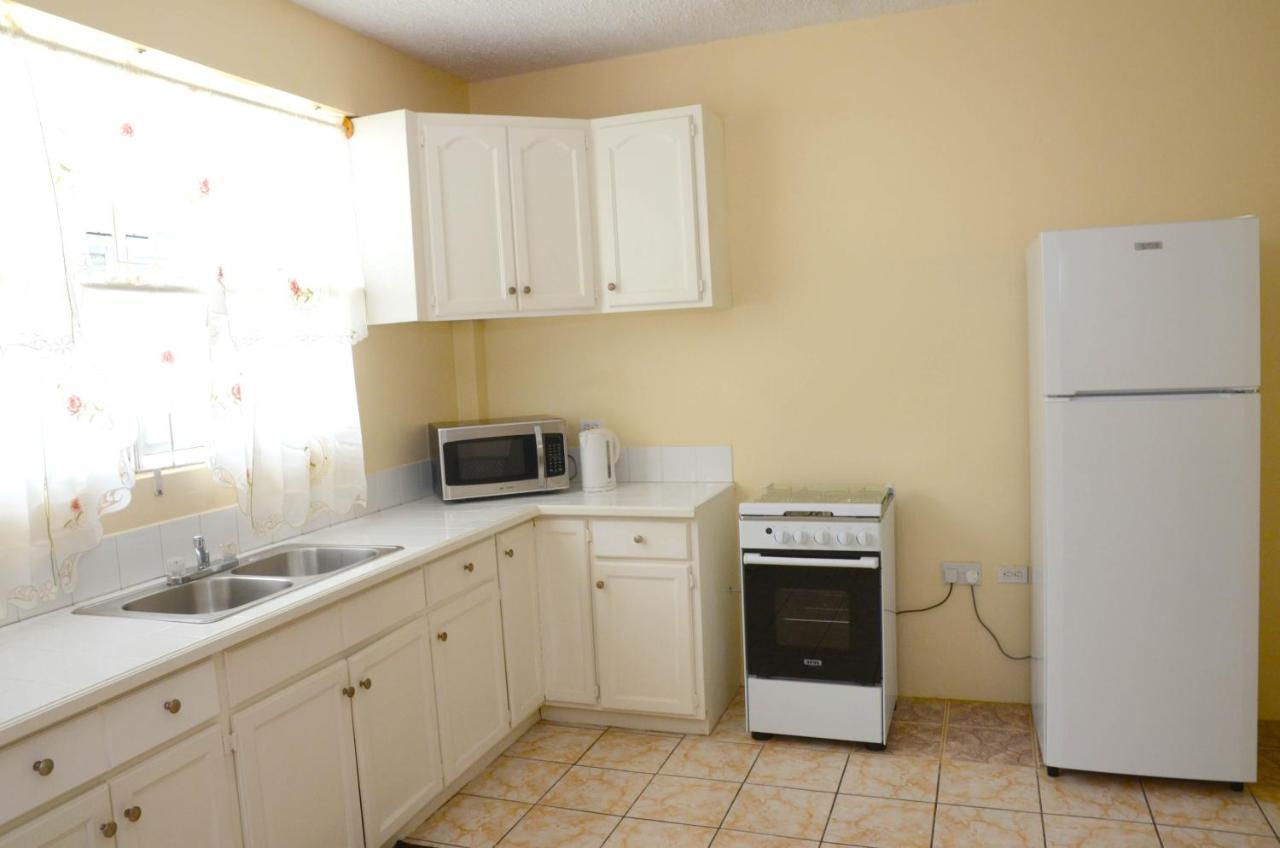 Bascombe Apartments Кингстаун Екстериор снимка
